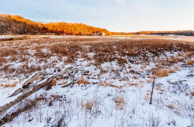 Little_Falls_lake_Winter_Sunset_Wisc.jpg