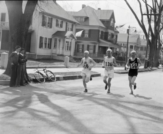 Boston_Marathon_circa_1917-1934