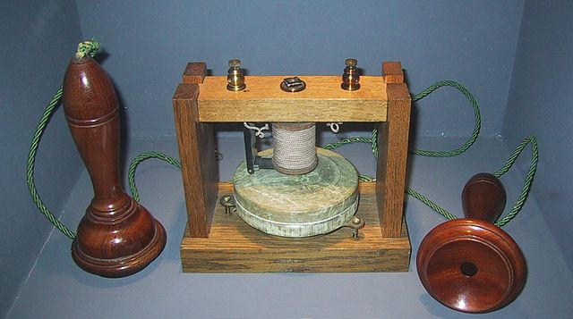 Bell_Telephone_System_1877