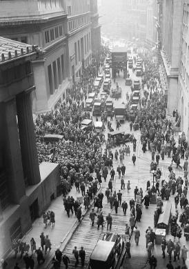 Crowd_Outside_NYSE_1929